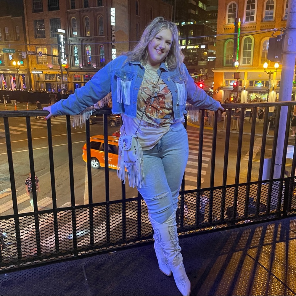 Meet your Posher, Jacci